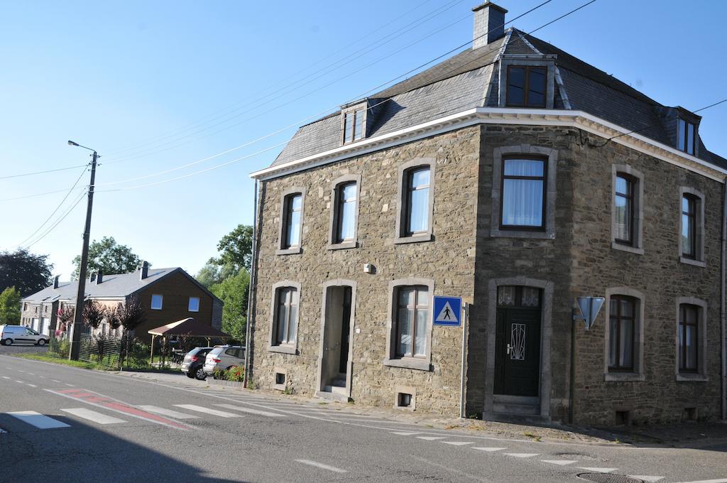 Gite Stone Lodge Bourcy Экстерьер фото