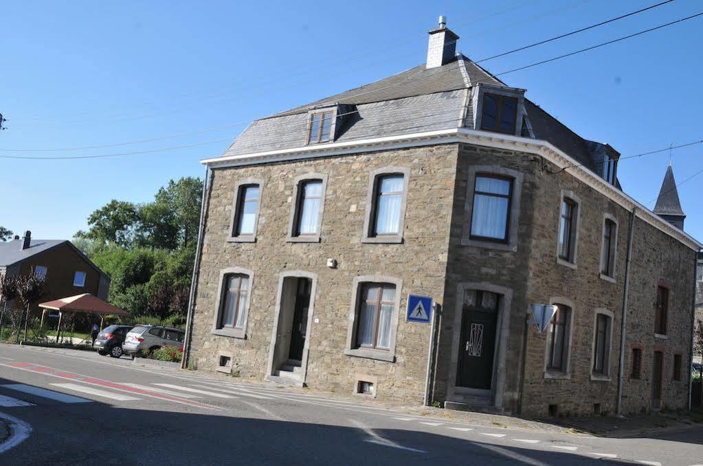 Gite Stone Lodge Bourcy Экстерьер фото
